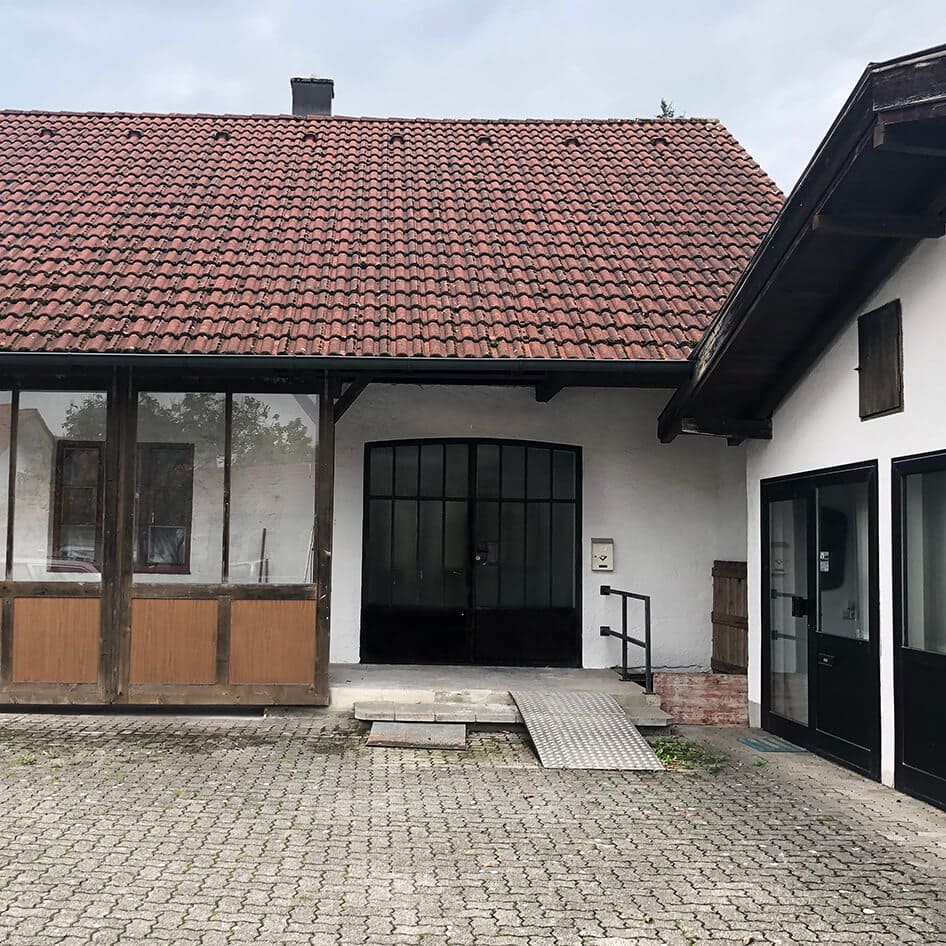 manufaktur-nacani-Hundesnack-gesund-Hanf-CBD-Hund